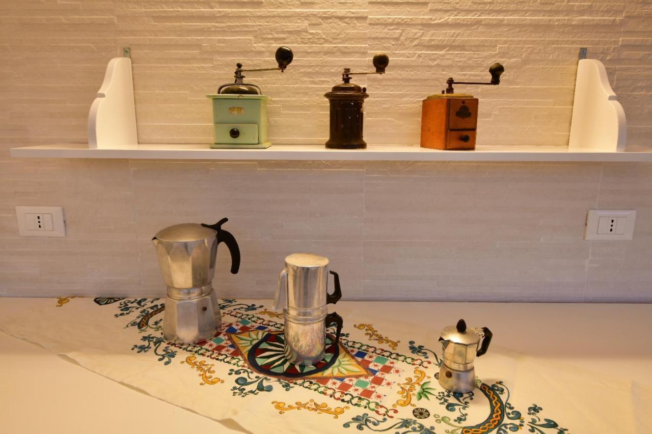 Inkantu B&B Terrasini Eksteriør bilde