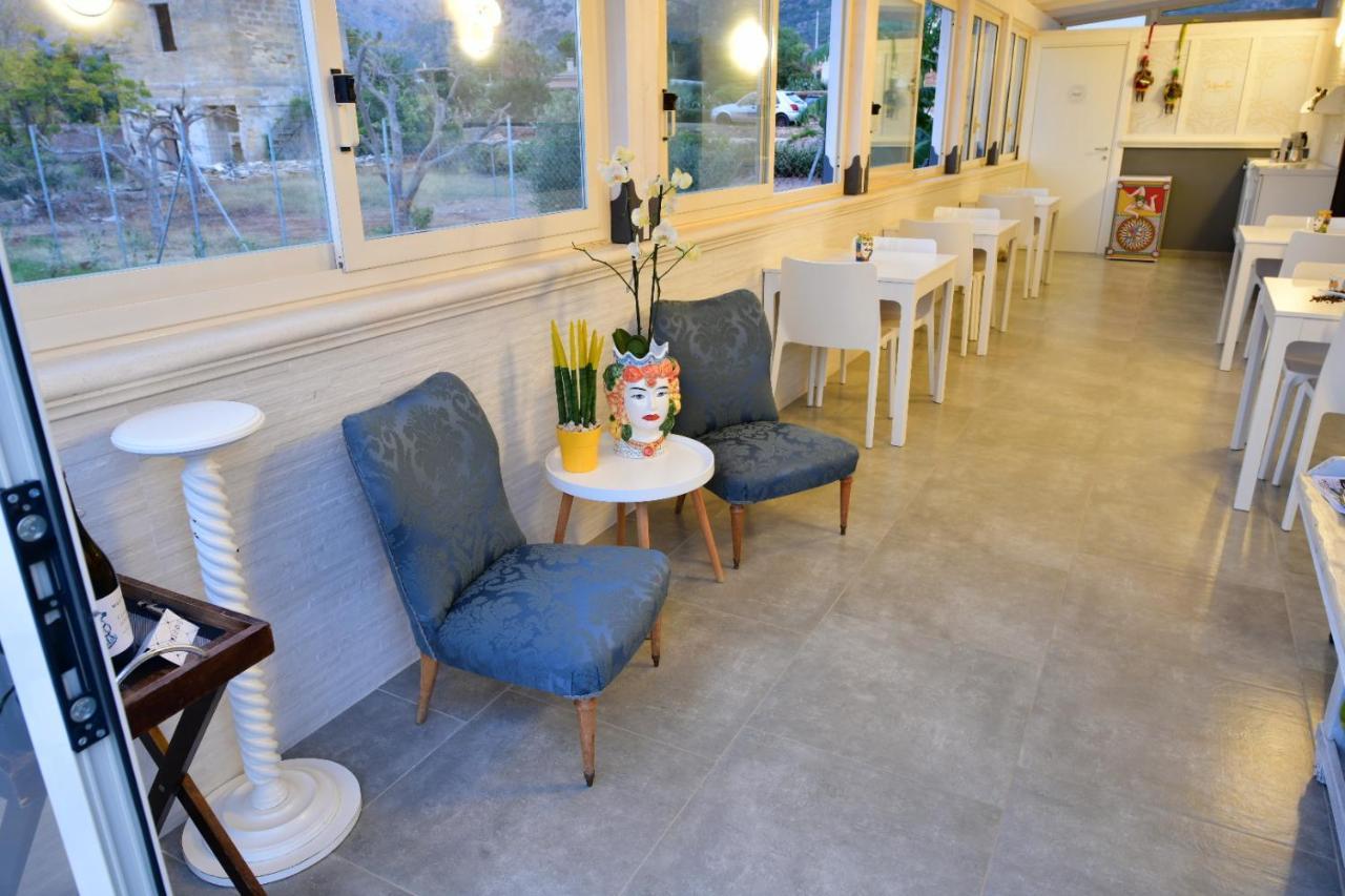 Inkantu B&B Terrasini Eksteriør bilde