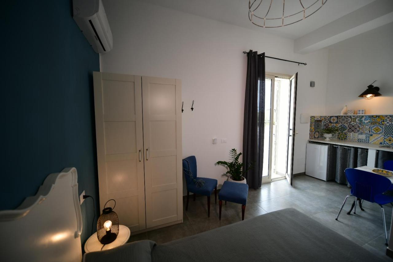 Inkantu B&B Terrasini Eksteriør bilde