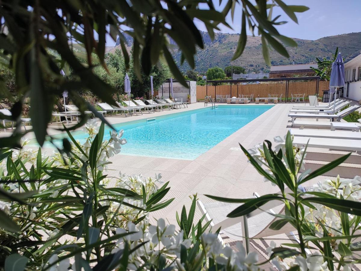 Inkantu B&B Terrasini Eksteriør bilde