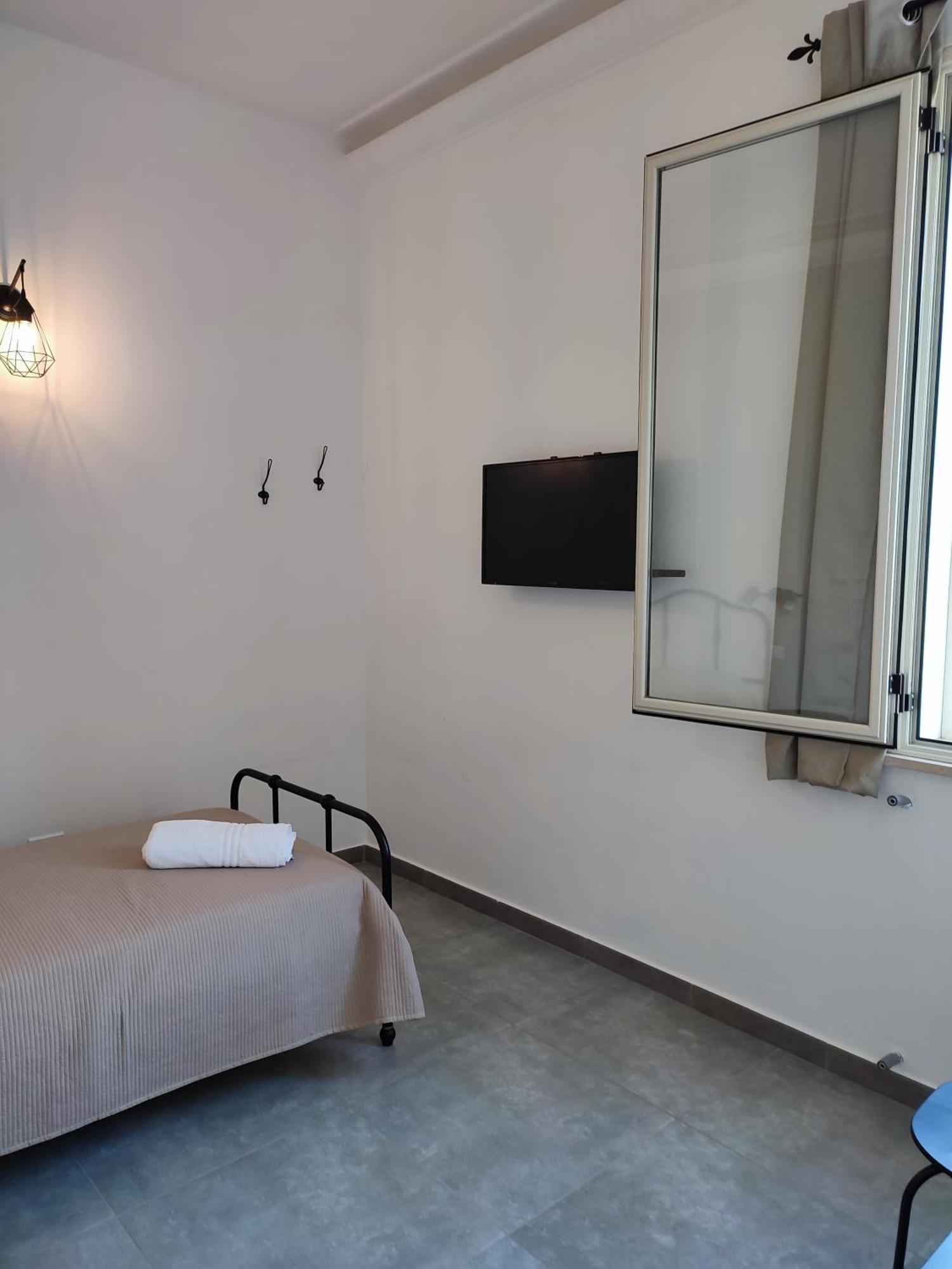 Inkantu B&B Terrasini Rom bilde