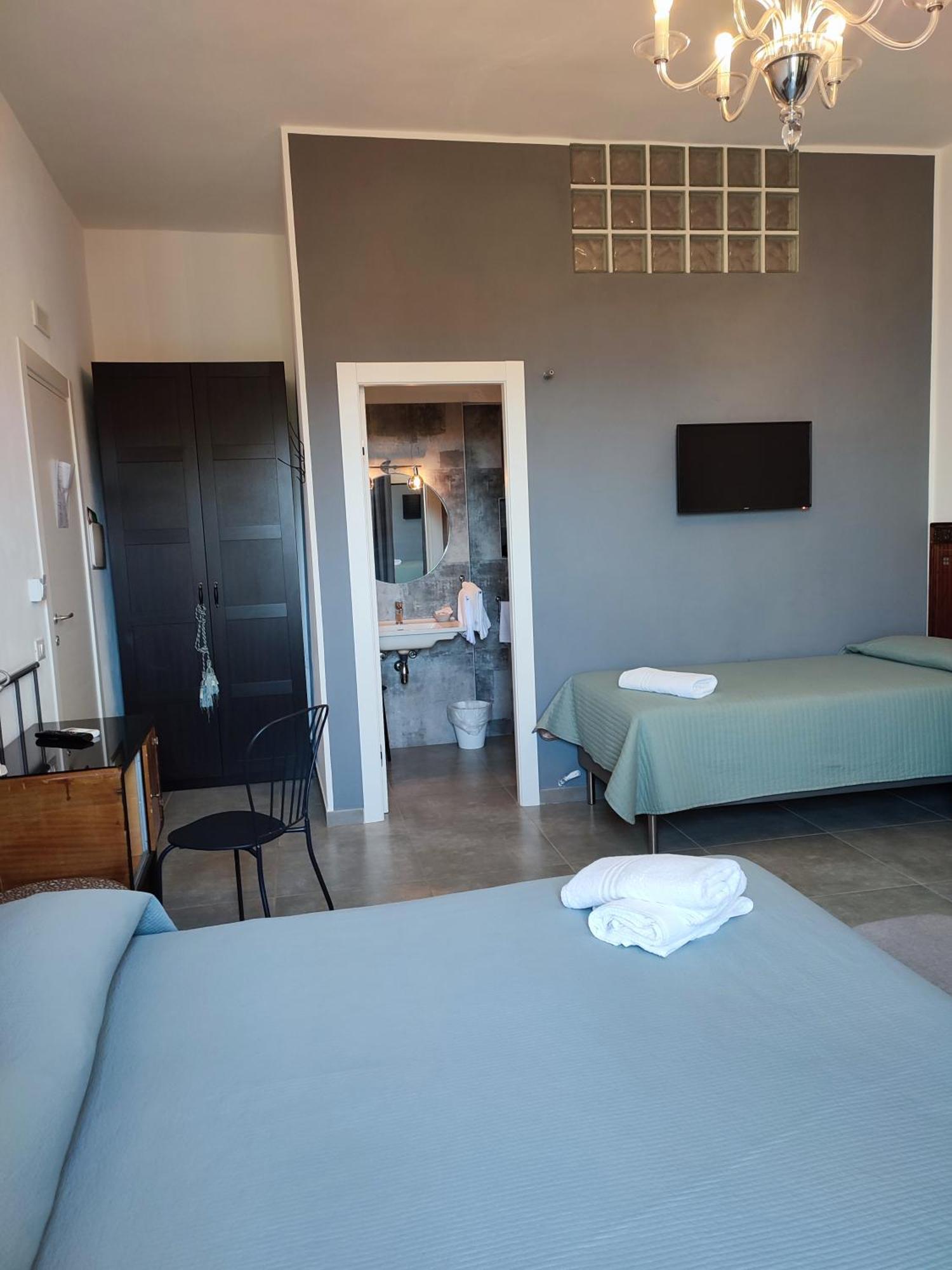 Inkantu B&B Terrasini Rom bilde
